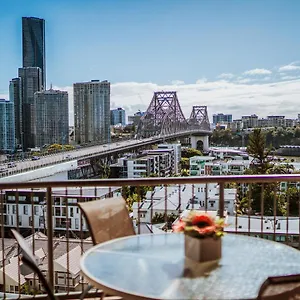 Bridgewater 4*, Brisbane Australia
