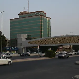 شقة فندقية بلاتينيوم السبعين للأجنحة الفندقية ****