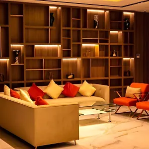 أهلين أثنين للشقق المخدومة Riyadh