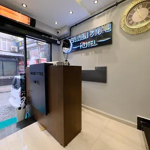https://golden-stoneluxe.istanbul-turkeyhotels.com