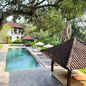 bumi-kinar-heritage-ubud.hotelubudbali.com/